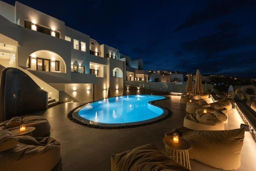 Kudos Suites Firostefani 聖托里尼住宿