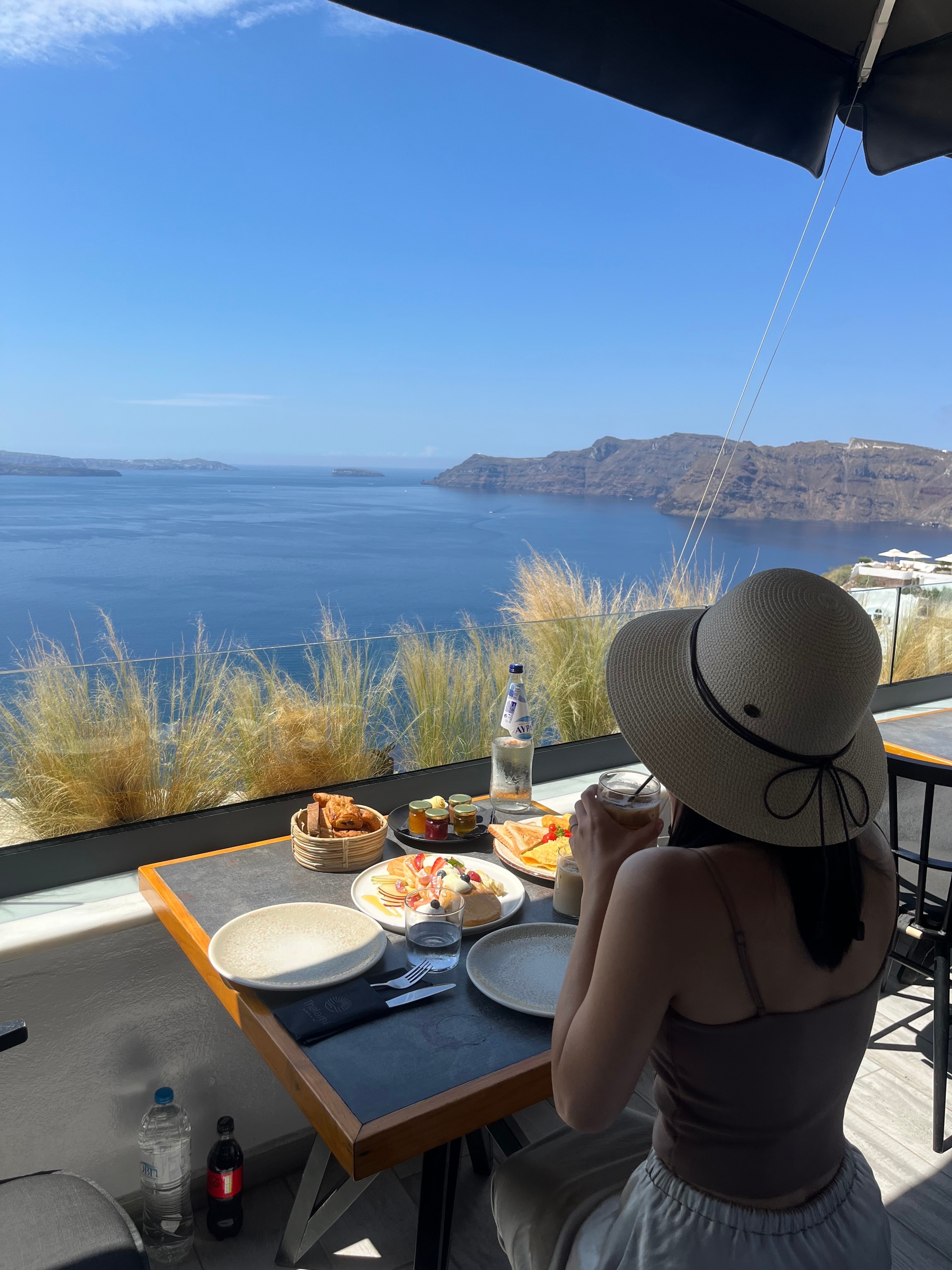 Thalami Restaurant 海景第一排早餐，面對愛琴海享用早餐